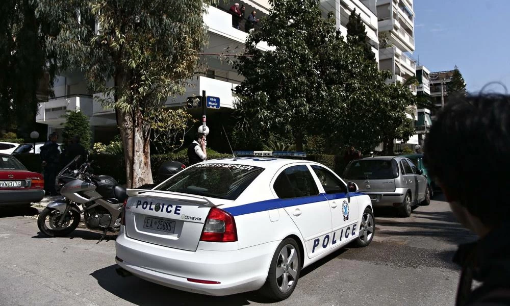 Περιστέρι: Βρέθηκε η μητέρα της 6χρονης που περιπλανιόταν μόνη της